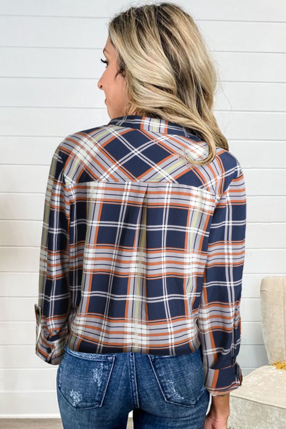 Chic Plaid Print Shirt with Pocket